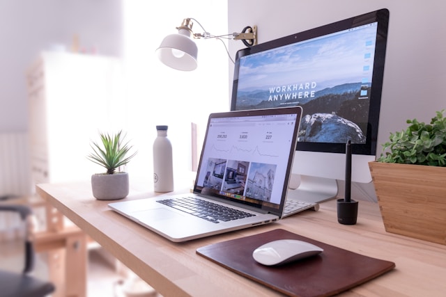 domenico loia hgv2tfoh0ns unsplash (1)